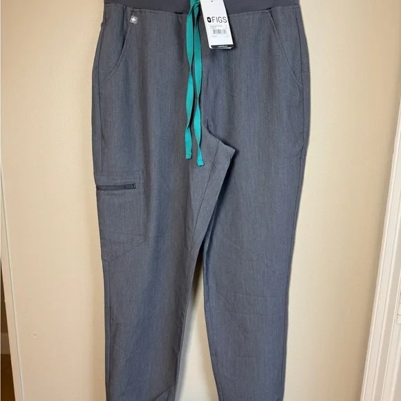 FIGS Women’s High Waisted Zamora Jogger Scrub Pants Size Small, Regular NWT - Picture 7 of 12